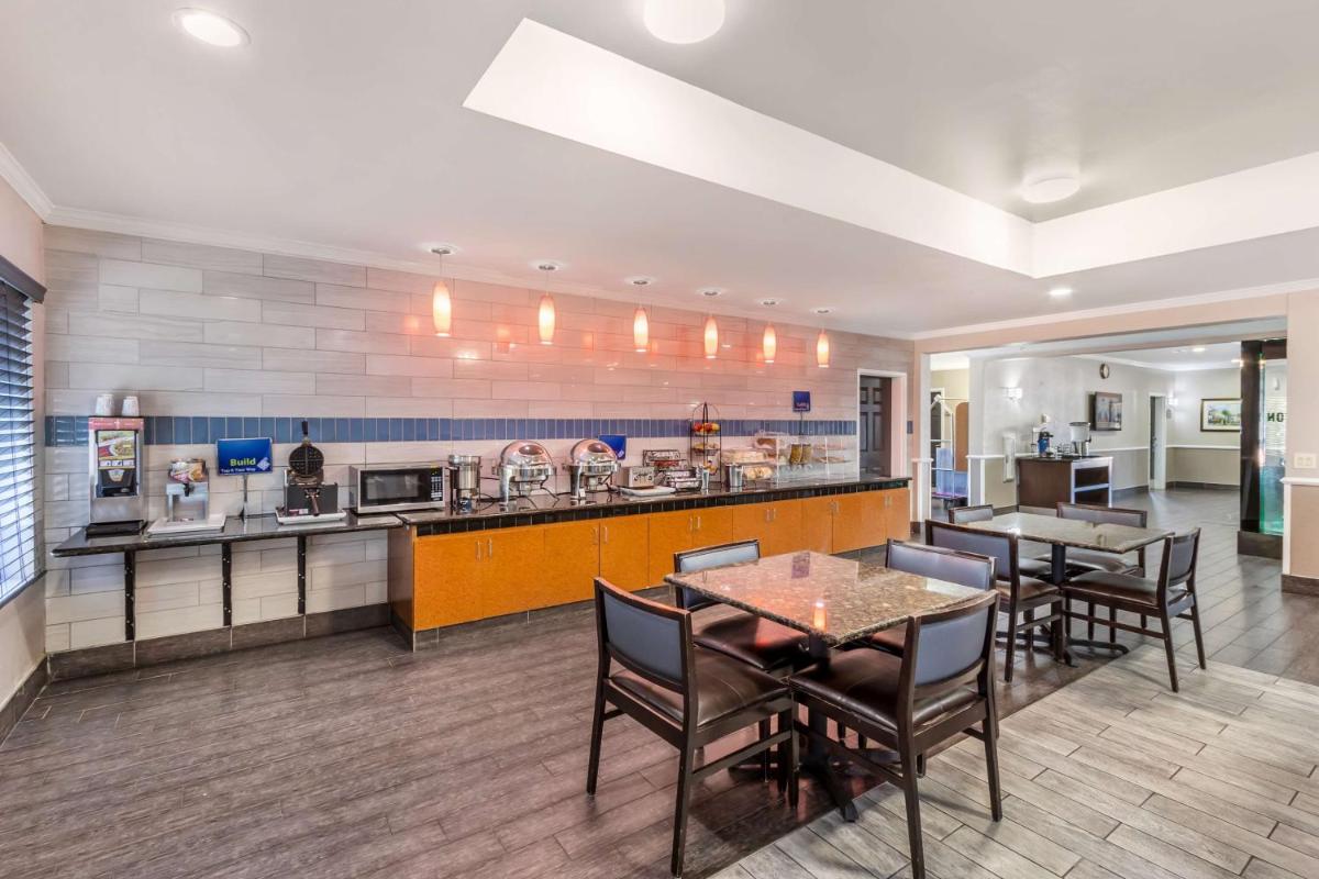 Best Western Airport Inn & Suites - image 4