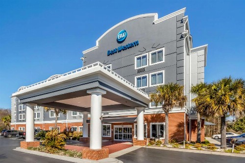Best Western Airport Inn & Suites - image 8