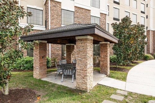 Staybridge Suites North Charleston - image 10