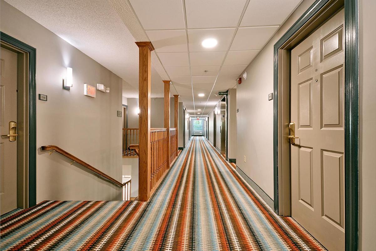 Country Inn & Suites by Radisson Charleston North SC - image 2