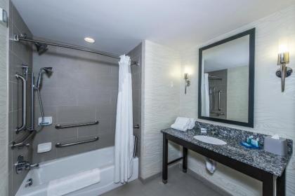 Holiday Inn Express and Suites North Charleston an IHG Hotel - image 11