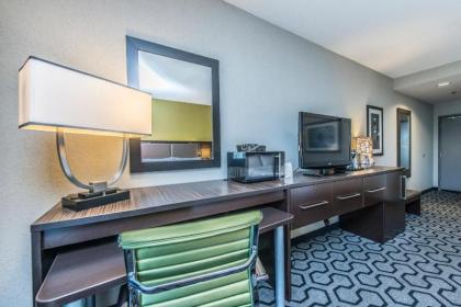 Holiday Inn Express and Suites North Charleston an IHG Hotel - image 13