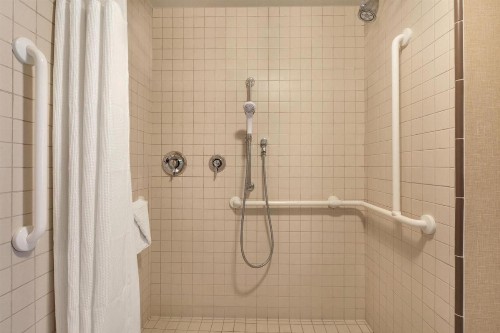 Residence Inn by Marriott Charleston North/Ashley Phosphate - image 9