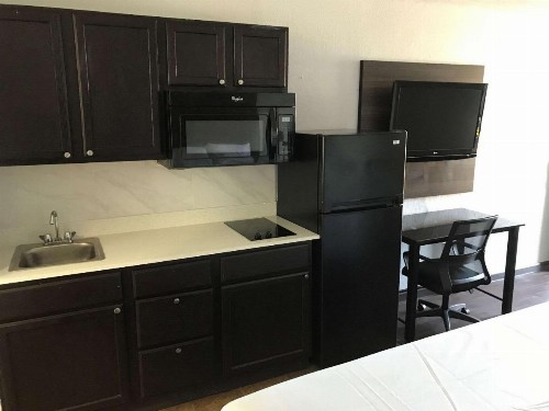 Suburban Extended Stay Hotel North Charleston I-526 - image 8