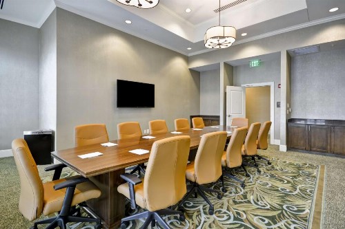 Hampton Inn & Suites Charleston Airport - image 10