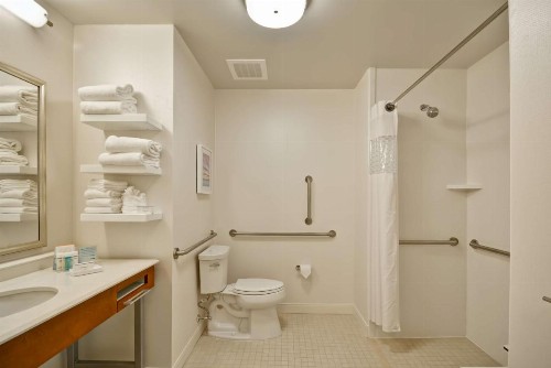 Hampton Inn & Suites Charleston Airport - image 14