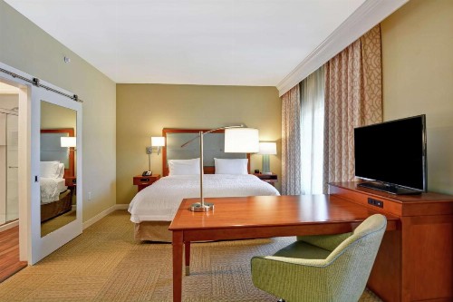 Hampton Inn & Suites Charleston Airport - image 37
