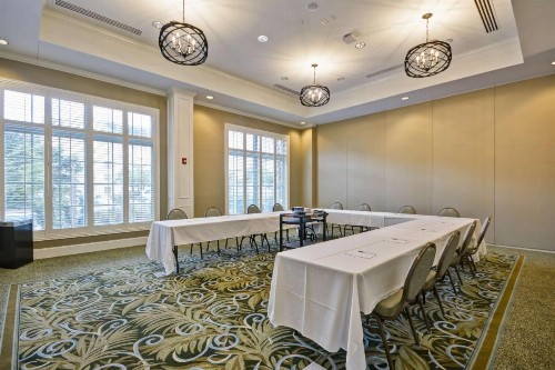 Hampton Inn & Suites Charleston Airport - image 40