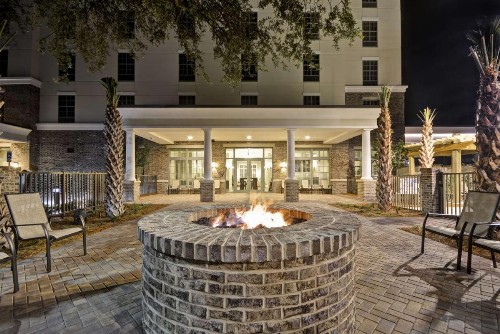Hampton Inn & Suites Charleston Airport - image 47