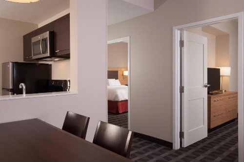 TownePlace Suites by Marriott Charleston Airport/Convention Center - image 13