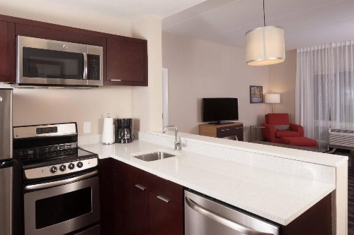 TownePlace Suites by Marriott Charleston Airport/Convention Center - image 17