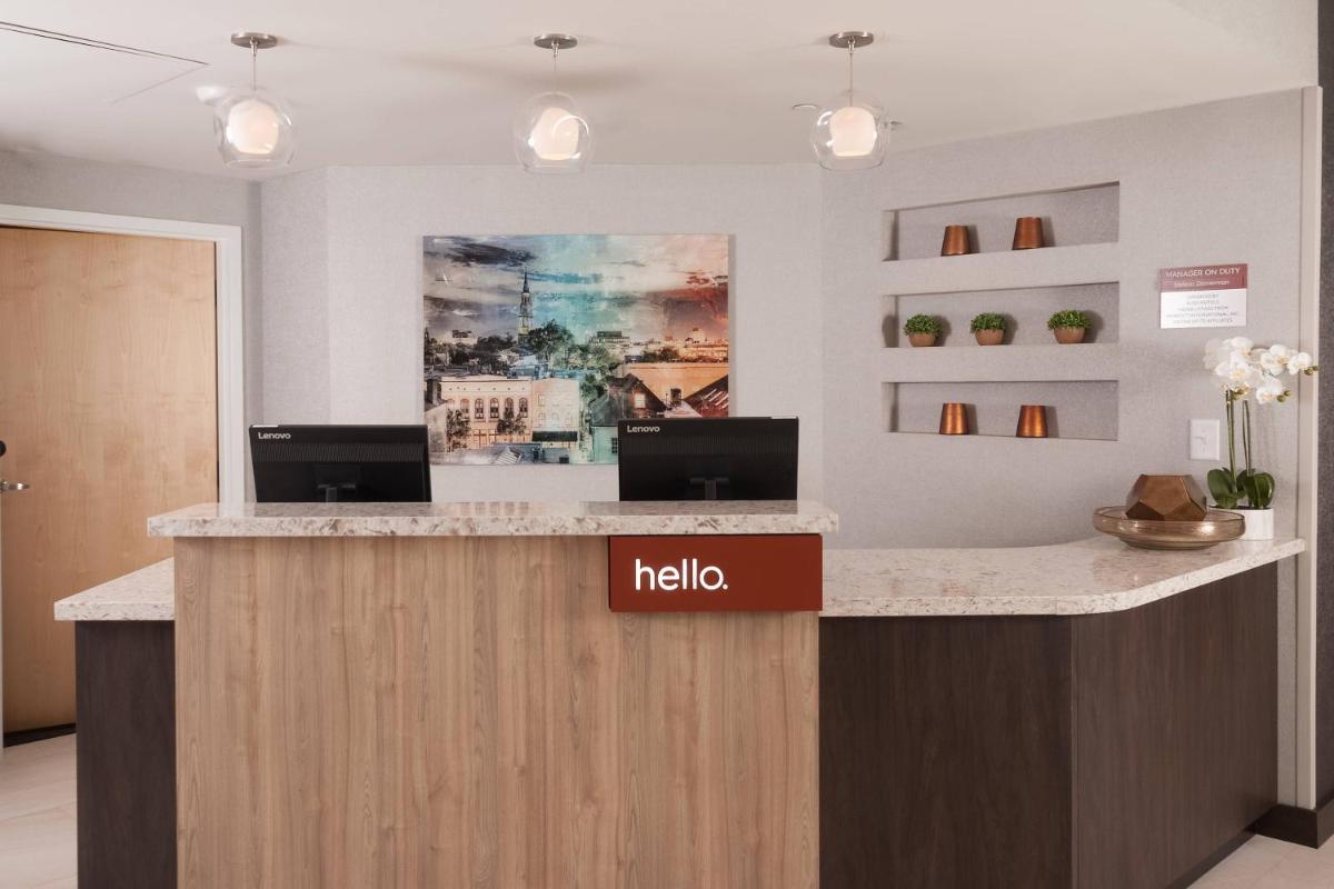 TownePlace Suites by Marriott Charleston Airport/Convention Center - image 2