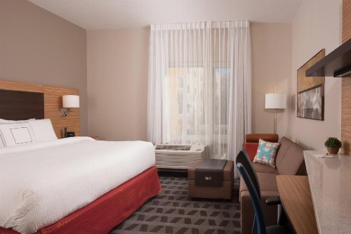TownePlace Suites by Marriott Charleston Airport/Convention Center - image 8
