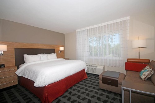 TownePlace Suites by Marriott Charleston-North Charleston - image 21