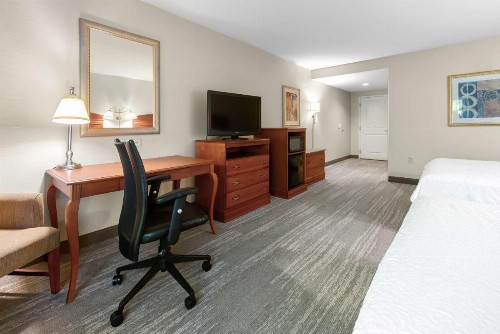 Hampton Inn & Suites North Conway - image 5