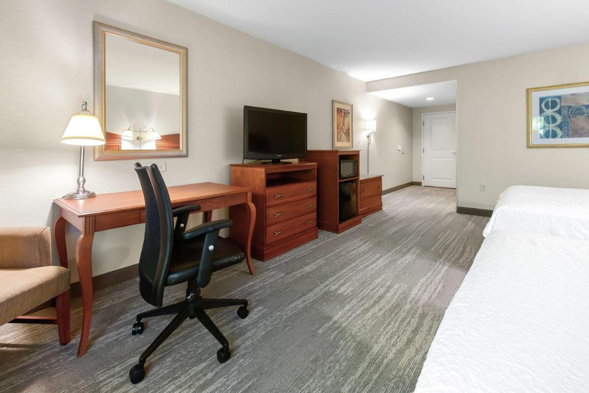 Hampton Inn & Suites North Conway - image 5