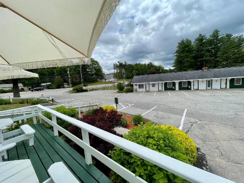 Merrill Farm Inn - image 33