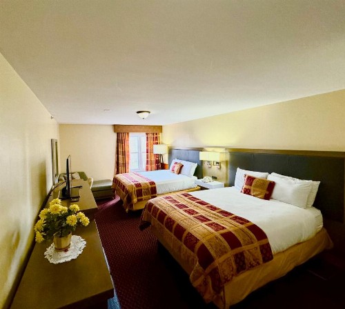 Merrill Farm Inn - image 42