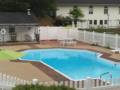 Merrill Farm Inn - image 45