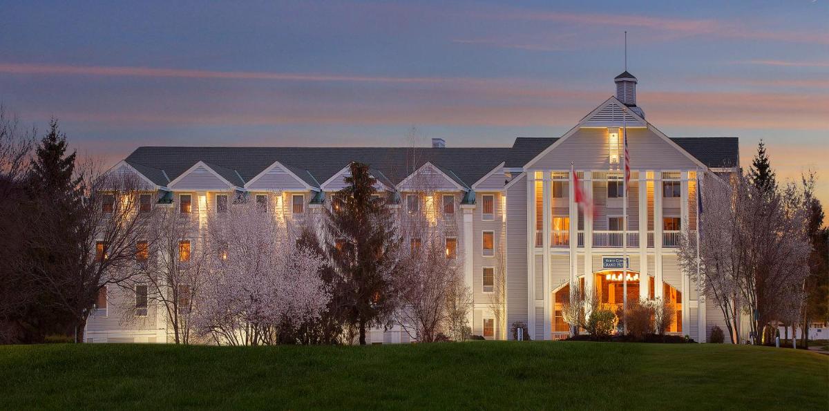 North Conway Grand Hotel - image 2