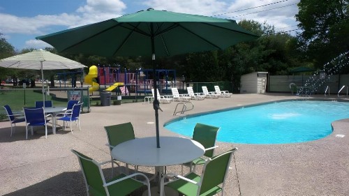 Green Granite Inn - image 15