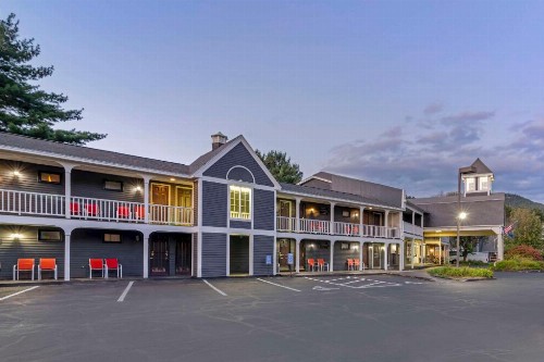 Green Granite Inn - image 30