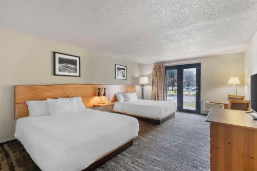 Green Granite Inn - image 44