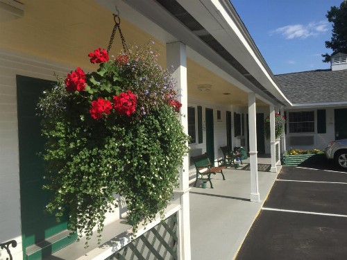 Briarcliff Motel - image 16