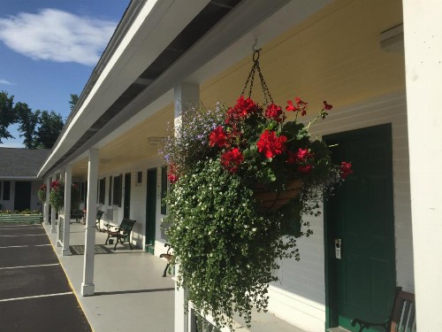 Briarcliff Motel - image 18