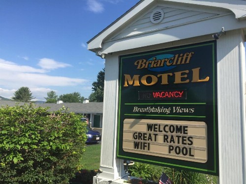 Briarcliff Motel - image 24