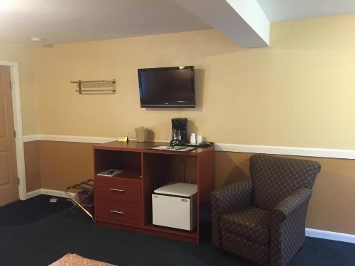 Briarcliff Motel - image 38