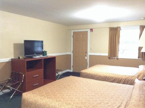 Briarcliff Motel - image 45