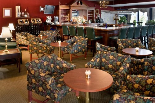 White Mountain Hotel and Resort - image 14