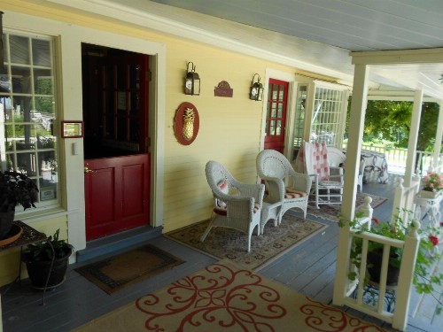 Eastman Inn - image 9