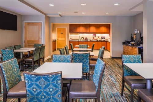 Residence Inn by Marriott North Conway - image 12