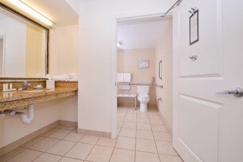 Residence Inn by Marriott North Conway - image 18
