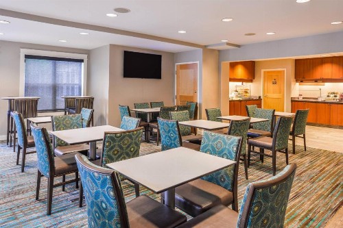 Residence Inn by Marriott North Conway - image 8