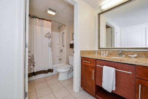 Residence Inn by Marriott North Conway - image 9