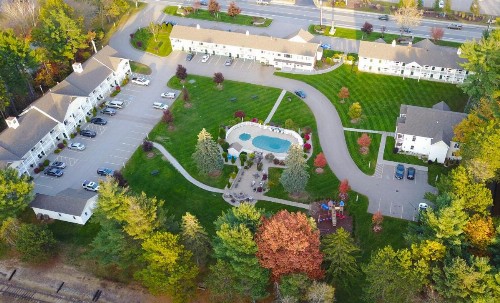 Golden Gables Inn - image 11