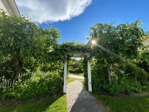 Golden Gables Inn - image 40