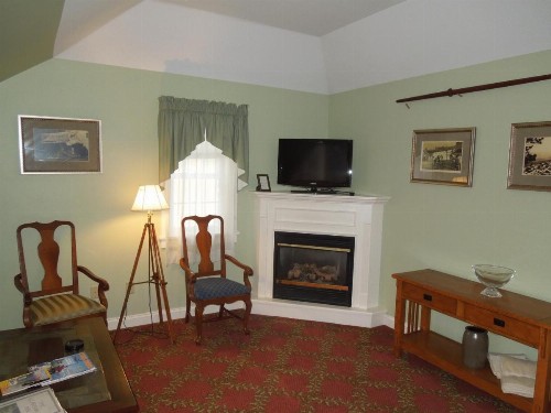 Kearsarge Inn - image 11
