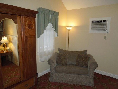 Kearsarge Inn - image 15