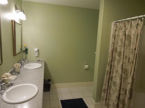 Kearsarge Inn - image 20