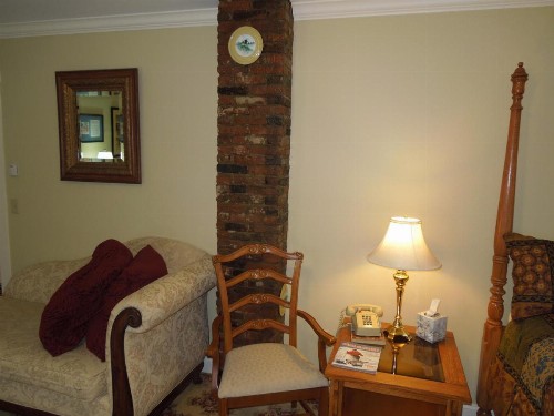 Kearsarge Inn - image 30