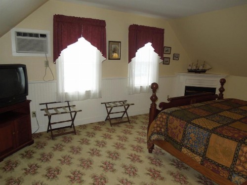 Kearsarge Inn - image 4