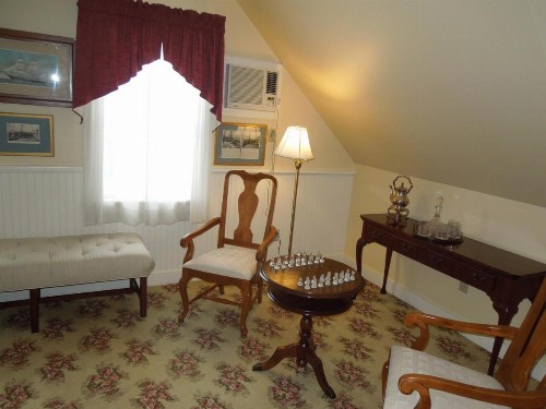Kearsarge Inn - image 8