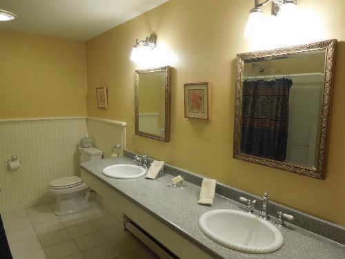 Kearsarge Inn - image 9
