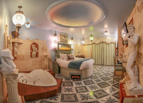 Adventure Suites - image 24