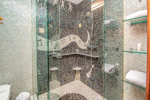 Adventure Suites - image 34