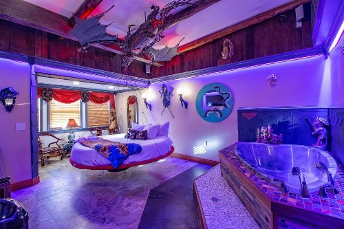 Adventure Suites - image 35
